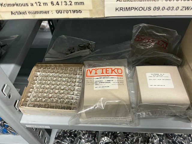 Partij divers installatie materiaal - afbeelding 27 van  43