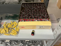 Partij divers installatie materiaal - afbeelding 30 van  43