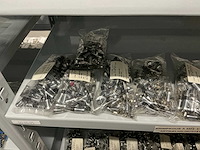 Partij divers installatie materiaal - afbeelding 35 van  43