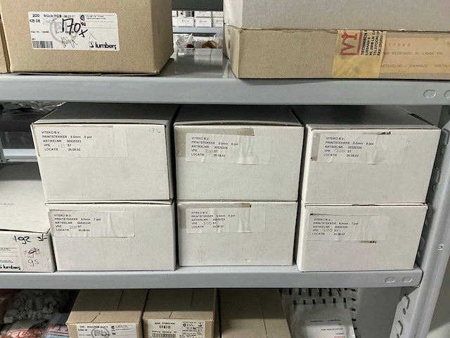 Partij divers installatie materiaal - afbeelding 17 van  24