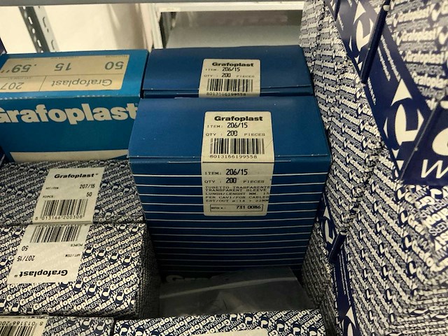 Partij divers installatie materiaal - afbeelding 2 van  28