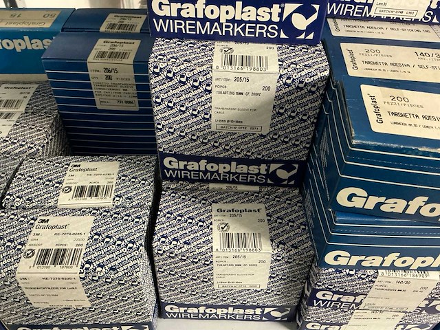 Partij divers installatie materiaal - afbeelding 3 van  28