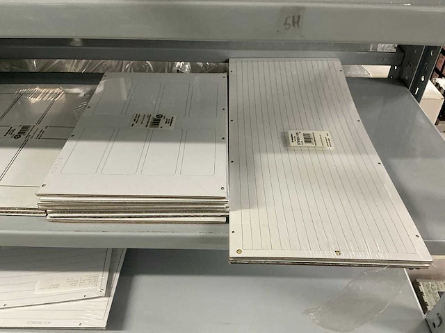 Partij divers installatie materiaal - afbeelding 24 van  28