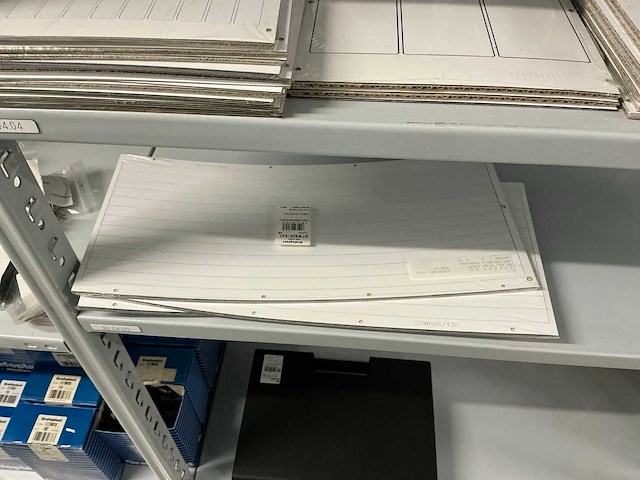 Partij divers installatie materiaal - afbeelding 26 van  28