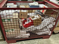 Partij divers installatie materiaal - afbeelding 1 van  10