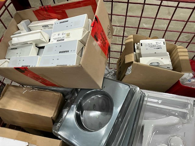 Partij divers installatie materiaal - afbeelding 10 van  10