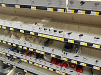 Partij divers installatiemateriaal (494x) - afbeelding 13 van  19