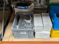 Partij divers installatiemateriaal en onderdelen - afbeelding 11 van  21