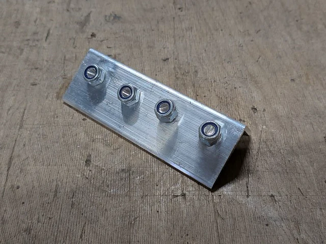 Partij divers installatiemateriaal en onderdelen - afbeelding 20 van  21