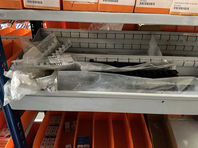 Partij divers installatiemateriaal - afbeelding 3 van  12