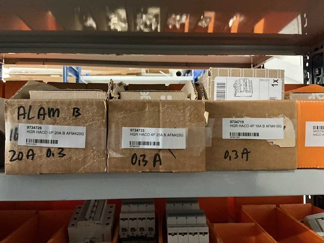 Partij divers installatiemateriaal - afbeelding 12 van  12