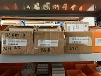 Partij divers installatiemateriaal - afbeelding 12 van  12