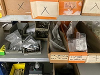 Partij divers installatiemateriaal - afbeelding 6 van  10