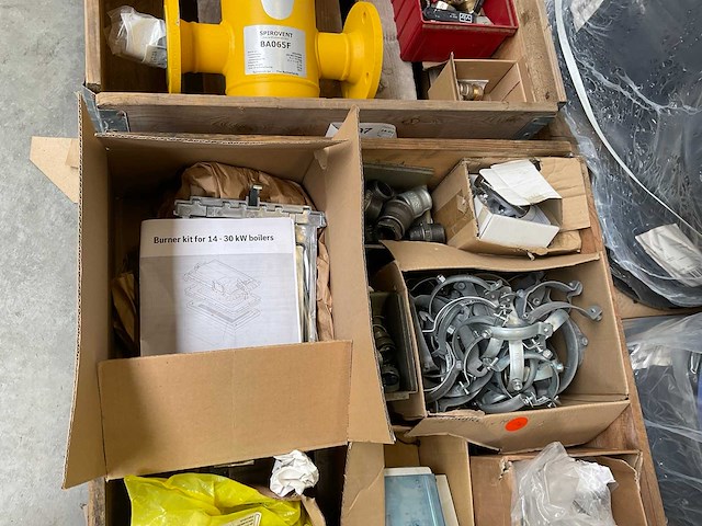 Partij divers installatiemateriaal - afbeelding 3 van  4