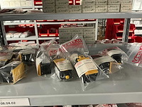 Partij divers installatiemateriaal - afbeelding 2 van  78