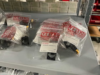 Partij divers installatiemateriaal - afbeelding 5 van  78