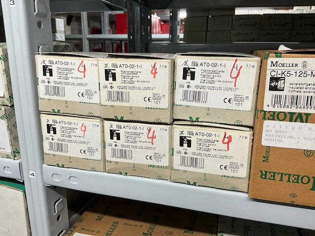 Partij divers installatiemateriaal - afbeelding 20 van  78