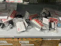 Partij divers installatiemateriaal - afbeelding 30 van  78