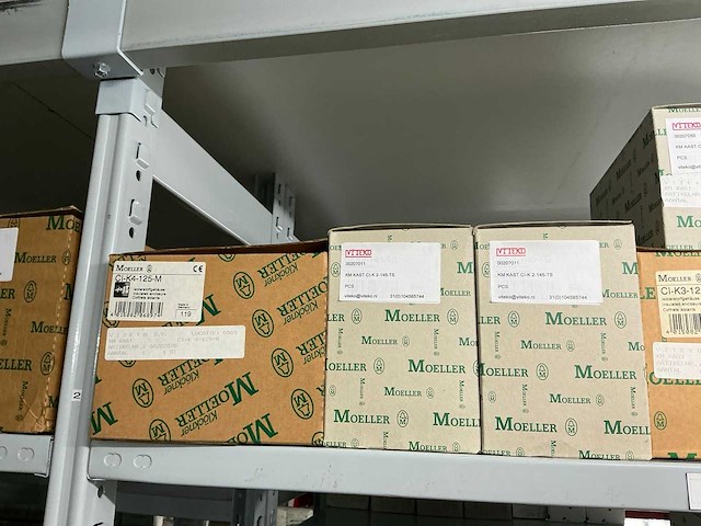 Partij divers installatiemateriaal - afbeelding 39 van  78