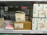 Partij divers installatiemateriaal - afbeelding 41 van  78