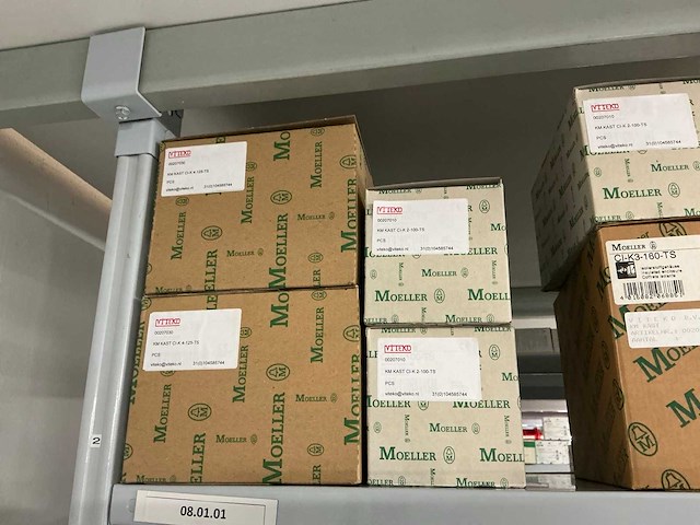 Partij divers installatiemateriaal - afbeelding 58 van  78