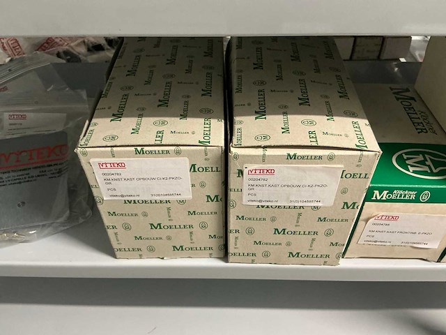 Partij divers installatiemateriaal - afbeelding 74 van  78