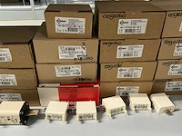 Partij divers installatiemateriaal - afbeelding 16 van  56