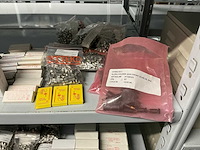 Partij divers installatiemateriaal - afbeelding 25 van  56