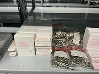 Partij divers installatiemateriaal - afbeelding 28 van  56