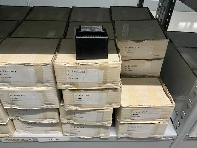 Partij divers installatiemateriaal - afbeelding 52 van  56