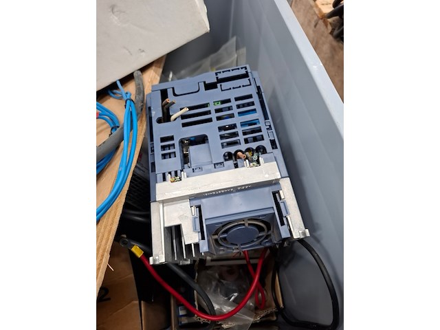 Partij divers installatiemateriaal - afbeelding 5 van  18