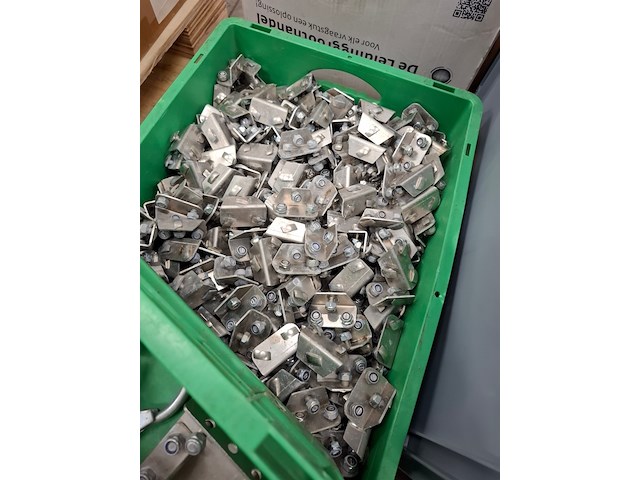 Partij divers installatiemateriaal - afbeelding 9 van  18