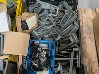 Partij divers installatiemateriaal - afbeelding 5 van  13
