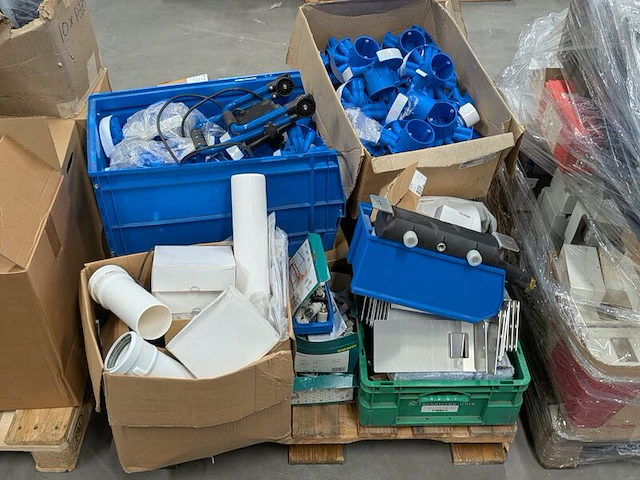 Partij divers installatiemateriaal - afbeelding 5 van  12