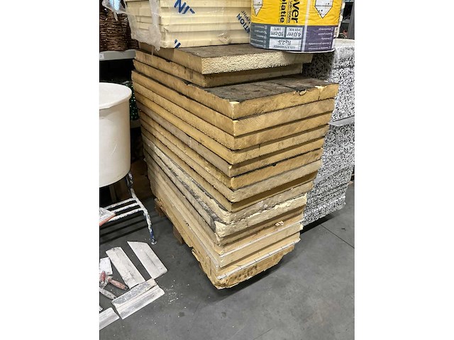 Partij divers isolatiemateriaal (53x) - afbeelding 6 van  6