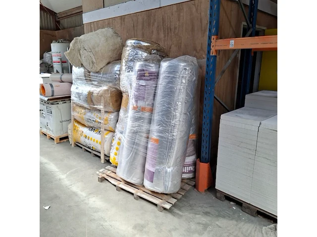 Partij divers isolatiemateriaal op 2x pallet - afbeelding 4 van  6