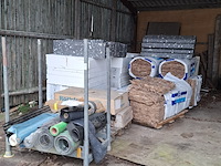 Partij divers isolatiemateriaal - afbeelding 1 van  8