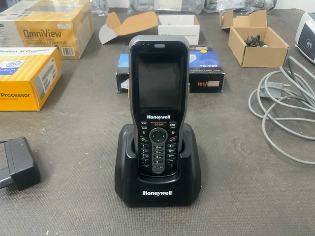 Partij divers it elektronica - afbeelding 2 van  18