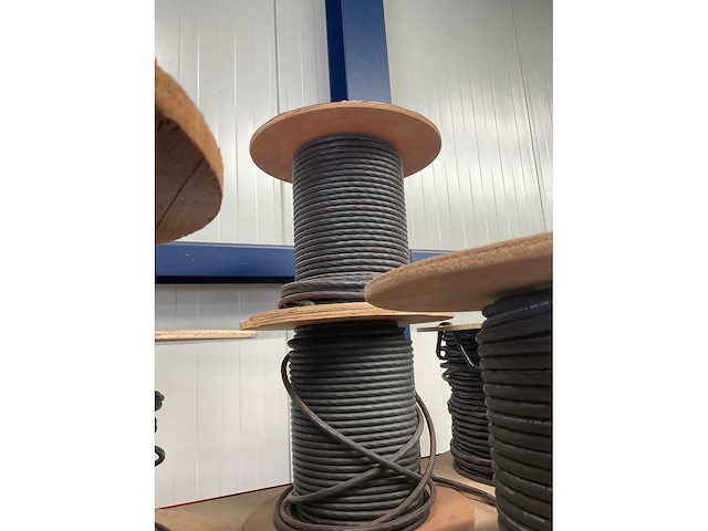 Partij divers kabel - afbeelding 4 van  4