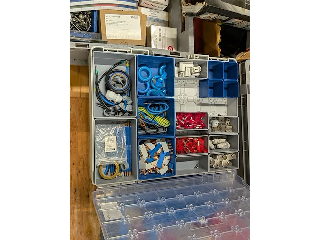 Partij divers kantoor- en installatiemateriaal - afbeelding 13 van  16