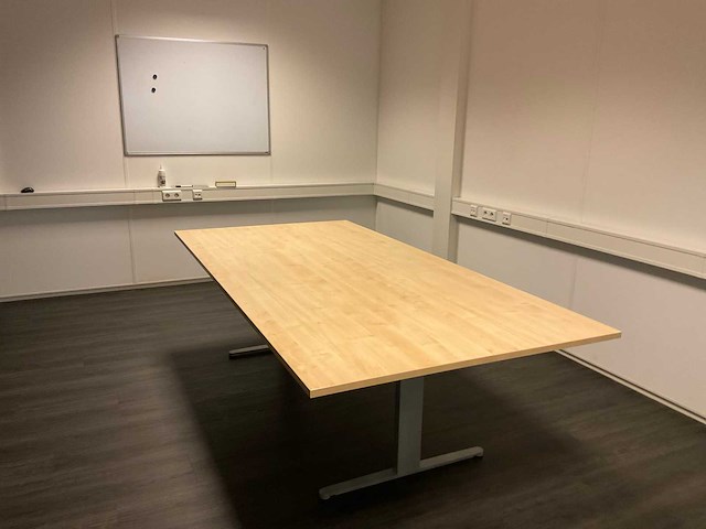 Partij divers kantoormeubilair - afbeelding 8 van  8