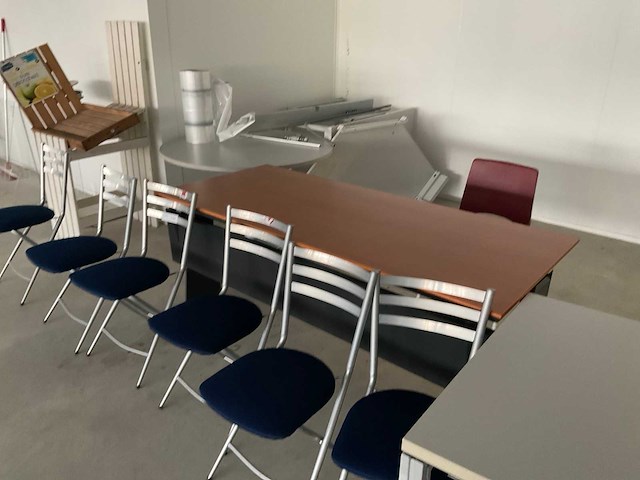 Partij divers kantoormeubilair - afbeelding 5 van  8