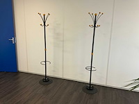 Partij divers kantoormeubilair - afbeelding 4 van  5