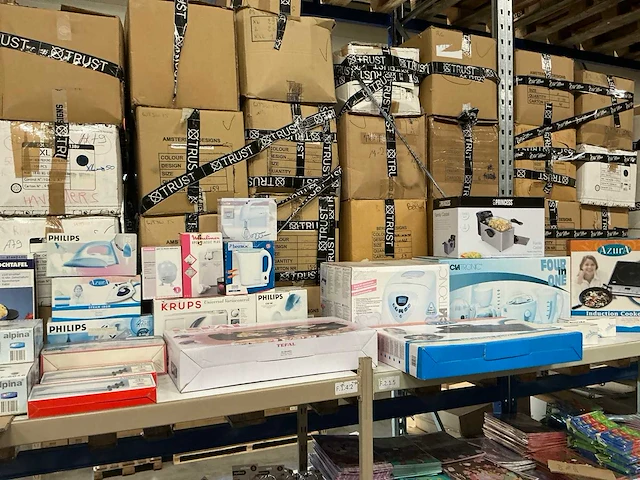 Partij divers keuken apparatuur/huishoudelijke items (24x) - afbeelding 1 van  8