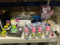 Partij divers kinder speelgoed (350x)