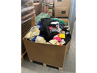 Partij divers kleding/sokken/haarbanden/etc - afbeelding 2 van  7