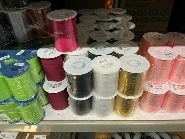 Partij divers lint (295x) - afbeelding 2 van  6