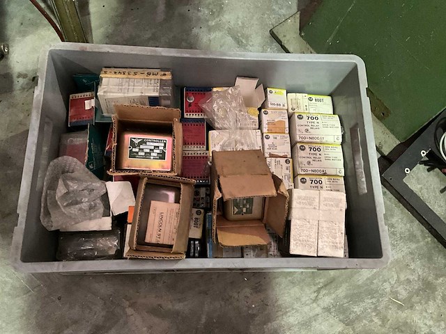 Partij divers materiaal - afbeelding 11 van  11