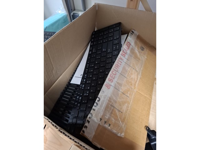 Partij divers multimedia - afbeelding 22 van  52