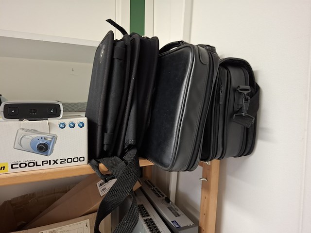 Partij divers multimedia - afbeelding 45 van  52